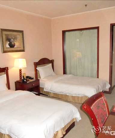 Imagen de la habitación del Hotel Red Gulf Hotel. Foto 16