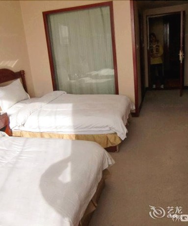 Imagen de la habitación del Hotel Red Gulf Hotel. Foto 20