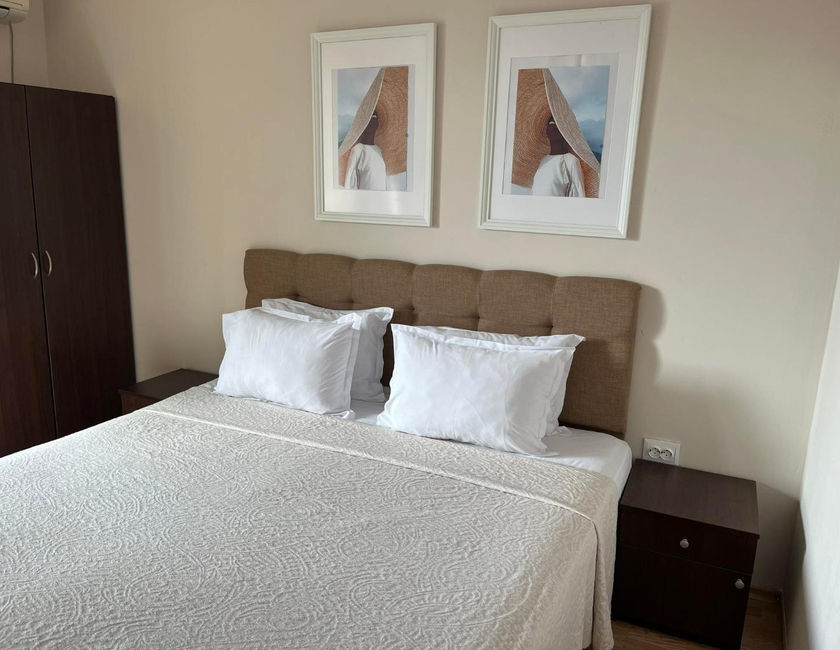 Imagen general del Hotel Red House Family. Foto 4