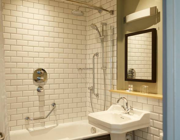 Imagen de la habitación del Hotel Red Lion Adderbury by Greene King Inns. Foto 7