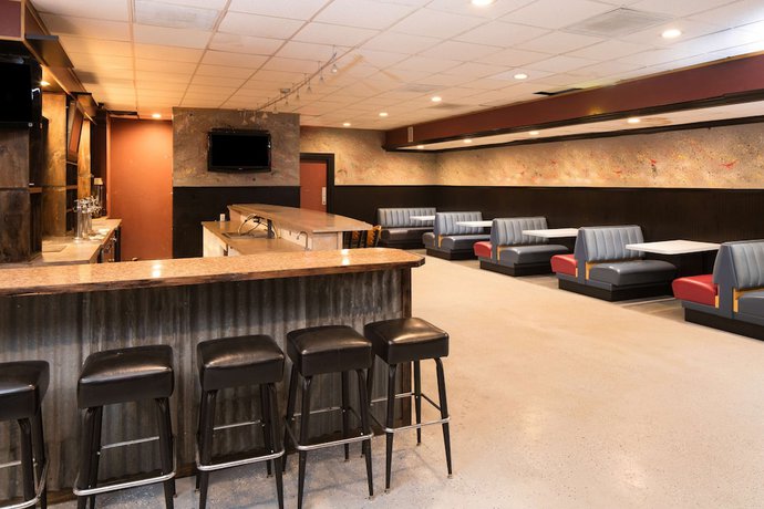 Imagen del bar/restaurante del Hotel Red Lion And Conference Center Ellensburg. Foto 2