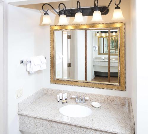 Imagen de la habitación del Hotel Red Lion Boise Downtowner. Foto 11