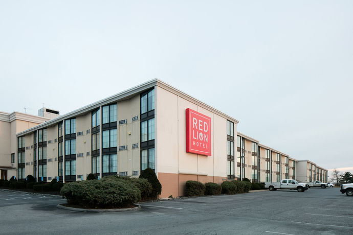 Imagen del bar/restaurante del Hotel Red Lion Harrisburg Hershey. Foto 2