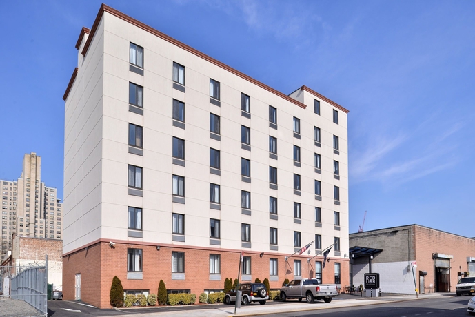 Imagen de los exteriores del Hotel Red Lion Inn & Suites Brooklyn. Foto 12