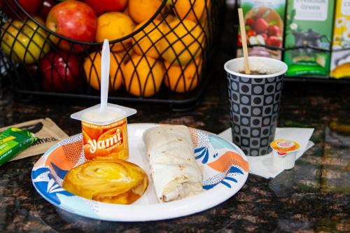 Imagen general del Hotel Red Lion Inn & Suites Vancouver. Foto 6