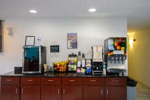 Imagen general del Hotel Red Lion Inn & Suites Vancouver. Foto 7