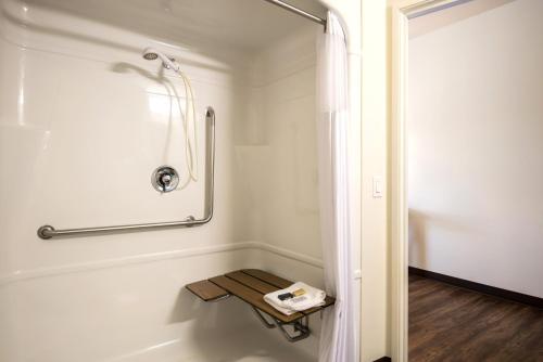 Imagen general del Hotel Red Lion Inn and Suites Butte. Foto 1