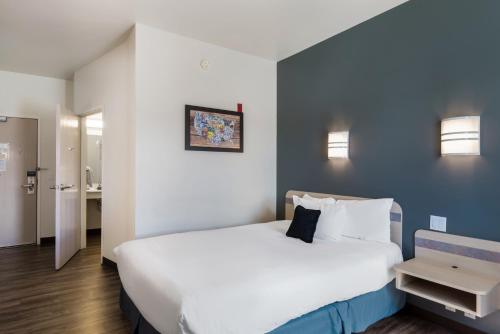 Imagen de la habitación del Hotel Red Lion Inn and Suites Butte. Foto 14