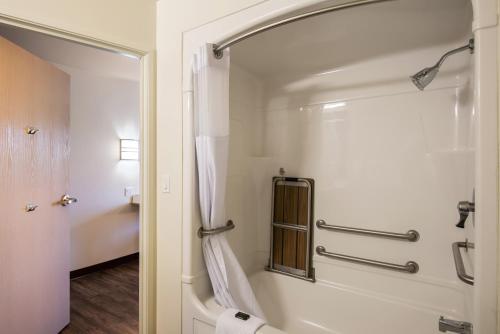 Imagen general del Hotel Red Lion Inn and Suites Butte. Foto 2