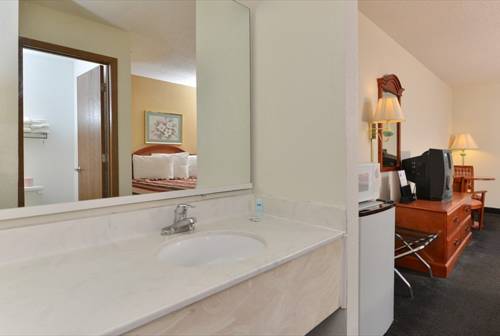 Imagen de la habitación del Hotel Red Lion Inn and Suites Caseyville. Foto 8