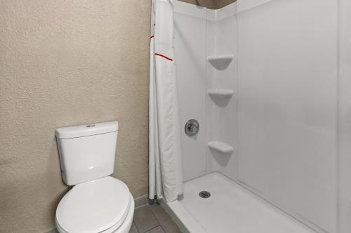 Imagen general del Hotel Red Lion Inn and Suites Caseyville. Foto 12