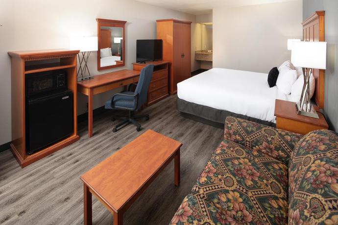 Imagen de la habitación del Hotel Red Lion Inn and Suites Deschutes River Bend. Foto 6