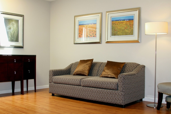 Imagen de los interiores del Hotel Red Lion Inn and Suites. Foto 11