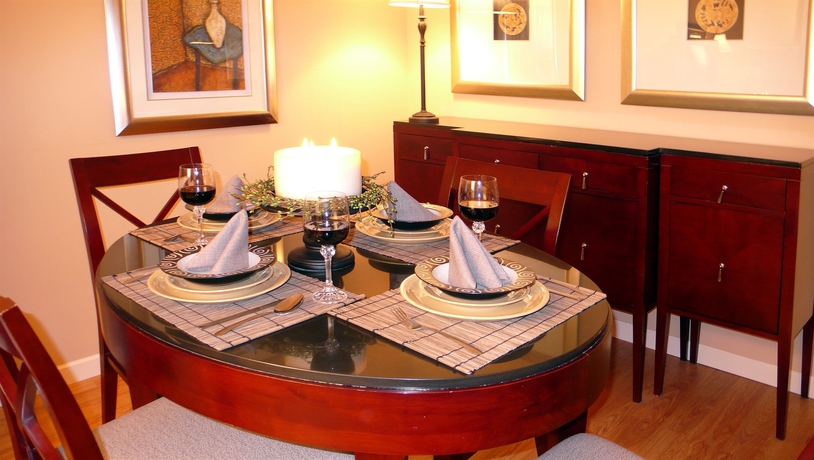 Imagen de la habitación del Hotel Red Lion Inn and Suites. Foto 7