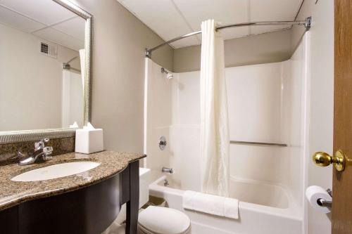 Imagen de la habitación del Hotel Red Lion Inn and Suites Olathe Kansas City. Foto 10