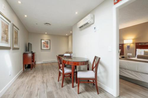 Imagen de la habitación del Hotel Red Lion Inn and Suites Victoria. Foto 13