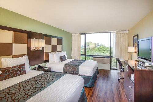 Imagen de la habitación del Hotel Red Lion Monterey. Foto 11