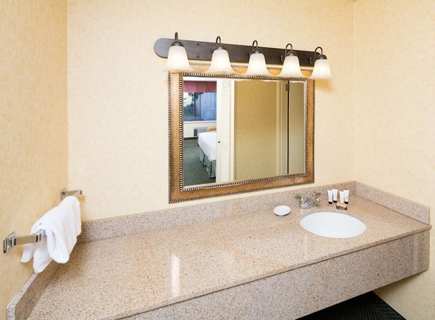 Imagen de la habitación del Hotel Red Lion Pendleton. Foto 13