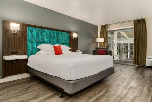 Imagen de la habitación del Hotel Red Lion Pocatello. Foto 8