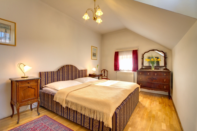 Imagen de la habitación del Hotel Red Lion, Praga. Foto 4