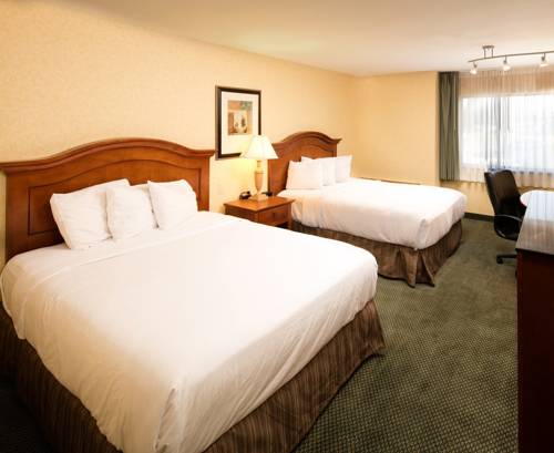 Imagen de la habitación del Hotel Red Lion Wenatchee. Foto 3