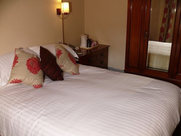 Imagen de la habitación del Hotel Red Lion and Manor House. Foto 19