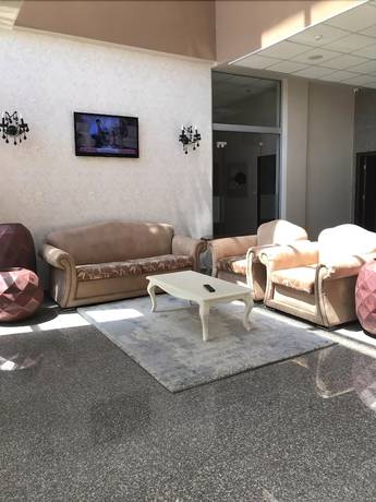 Imagen de los interiores del Hotel Red - Lozenetz. Foto 19