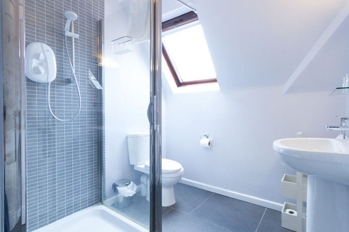 Imagen de la habitación del Hotel Red Mullions Guest House. Foto 15