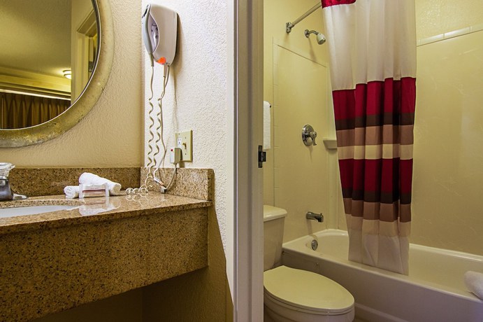 Imagen de la habitación del Hotel Red Oak Inn Detroit - Southfield. Foto 4