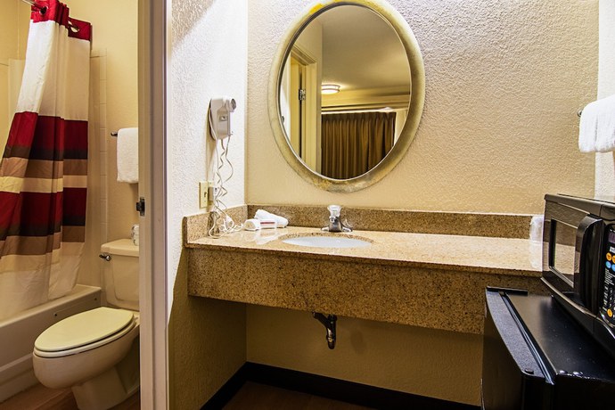 Imagen de la habitación del Hotel Red Oak Inn Detroit - Southfield. Foto 8