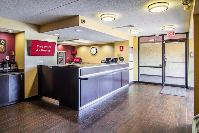 Imagen de los interiores del Hotel Red Oak Inn Detroit - Southfield. Foto 13