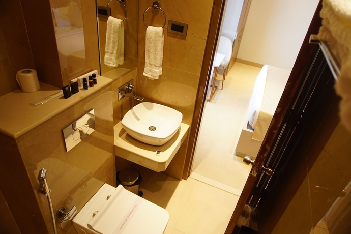 Imagen de la habitación del Hotel Red Orchid. Foto 13