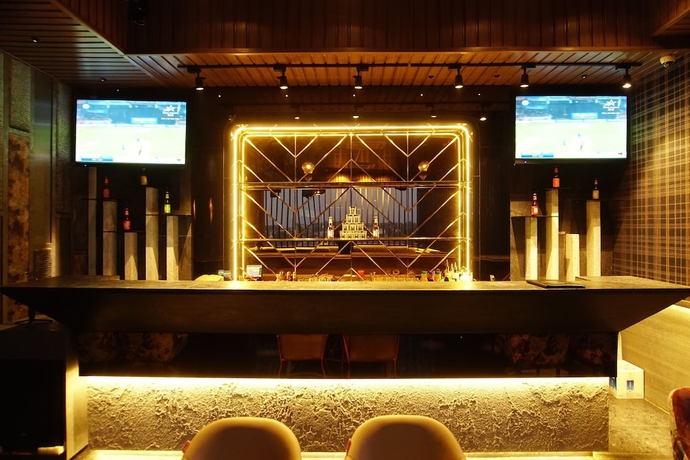 Imagen del bar/restaurante del Hotel Red Orchid. Foto 1