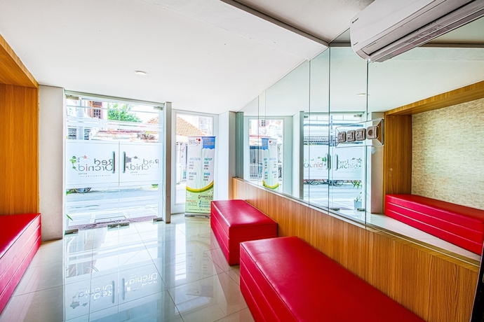 Imagen de los interiores del Hotel Red Orchid Semarang. Foto 18