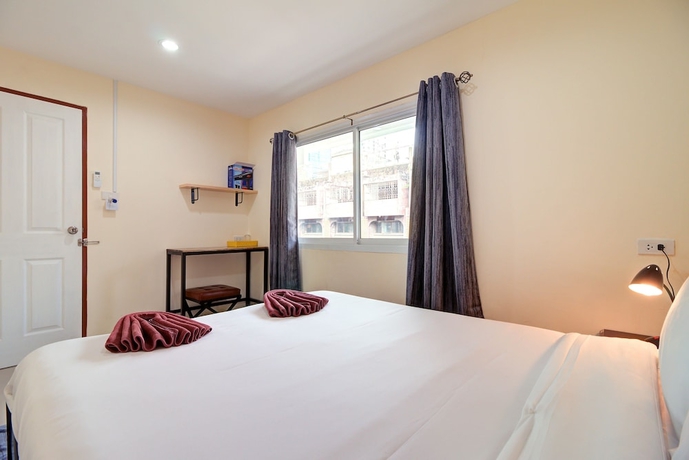 Imagen de la habitación del Hotel Red Pin Inn. Foto 6