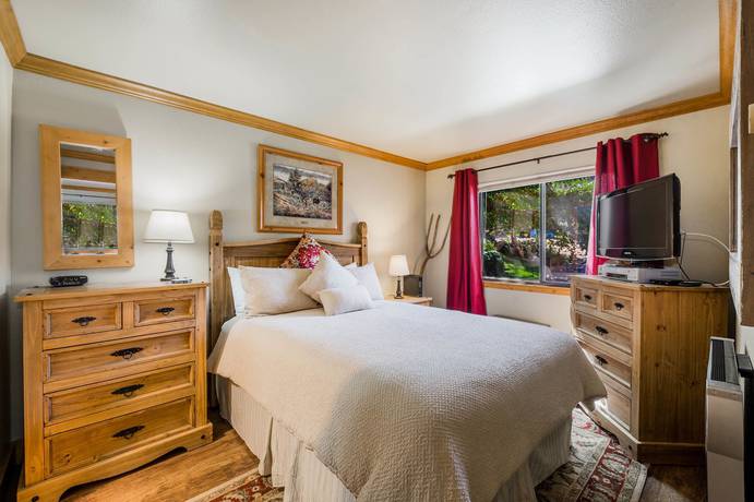 Imagen de la habitación del Hotel Red Pine Condominiums by All Seasons Resort Lodging. Foto 8