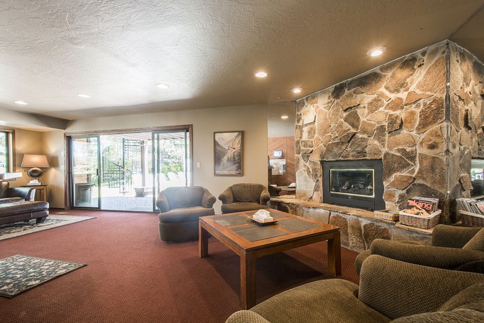 Imagen de los interiores del Hotel Red Pine Condominiums by All Seasons Resort Lodging. Foto 20