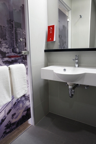 Imagen de la habitación del Hotel Red Planet Bangkok Surawong. Foto 8