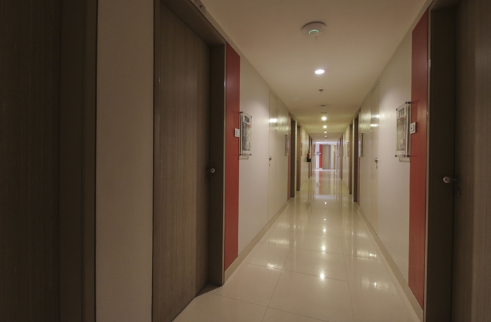 Imagen de los interiores del Hotel Red Planet Cebu. Foto 15
