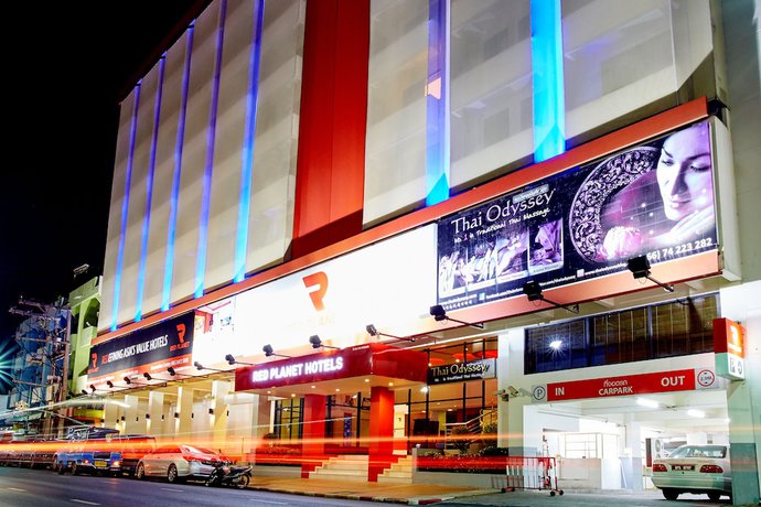 Imagen de la piscina del Hotel Red Planet Hat Yai. Foto 19