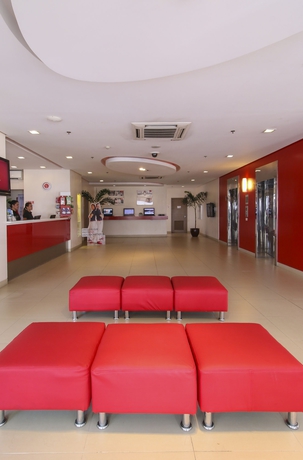 Imagen de los interiores del Hotel Red Planet Makati Avenue Manila. Foto 16