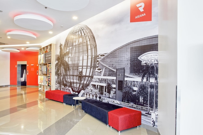 Imagen de los interiores del Hotel Red Planet Manila Aseana City. Foto 15