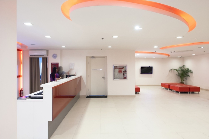 Imagen de los interiores del Hotel Red Planet Manila Malate Mabini. Foto 14