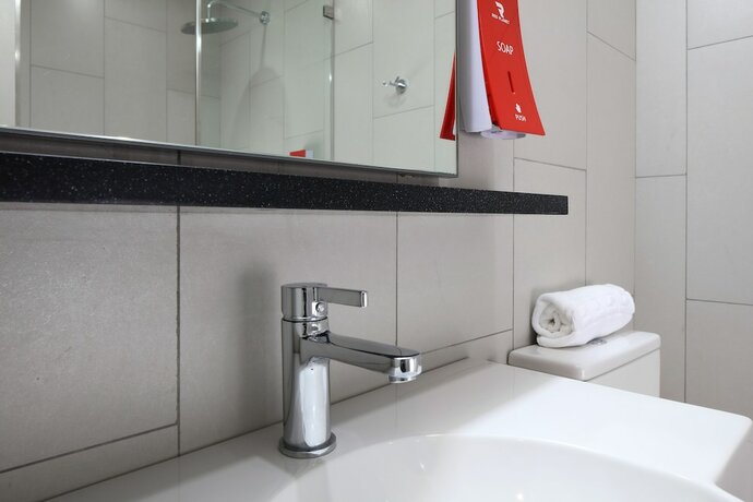 Imagen de la habitación del Hotel Red Planet Quezon Aurora Boulevard. Foto 25