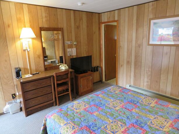 Imagen de la habitación del Hotel Red Ranch Motel. Foto 17