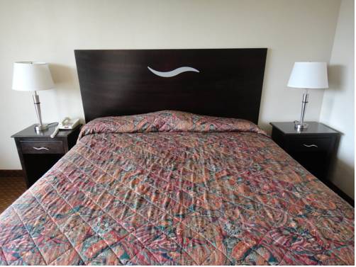 Imagen de la habitación del Hotel Red River Inn Alexandria. Foto 4