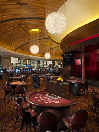 Imagen de los interiores del Hotel Red Rock Casino, Resort and Spa. Foto 5