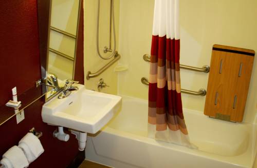 Imagen de la habitación del Hotel Red Roof Inn Aberdeen. Foto 7