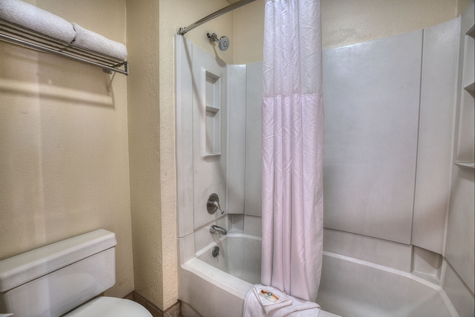 Imagen de la habitación del Hotel Red Roof Inn Albuquerque - Midtown. Foto 4