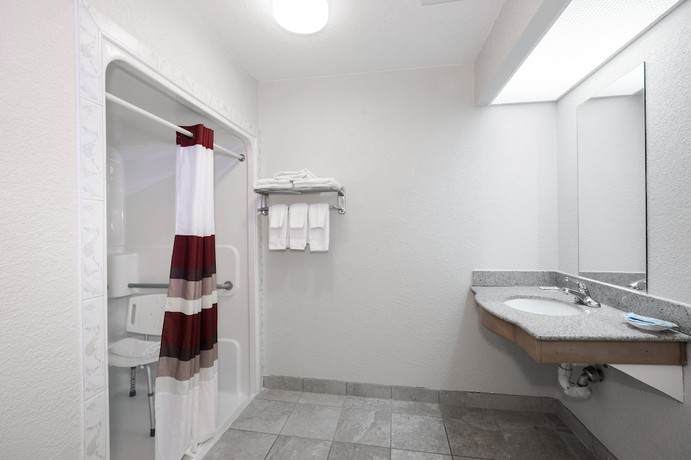 Imagen de la habitación del Hotel Red Roof Inn Ames. Foto 10